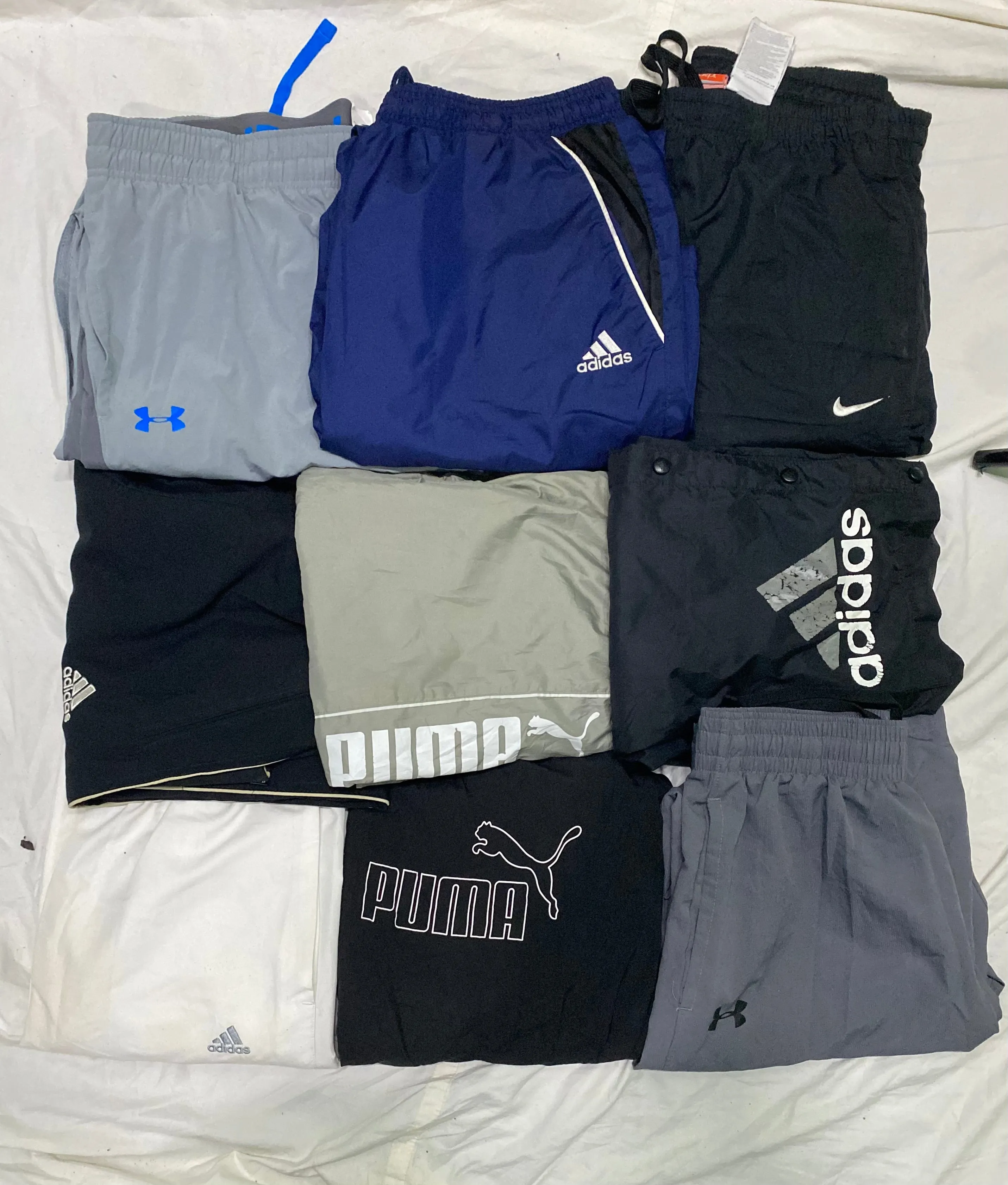 Baggy Track pants mix brand
