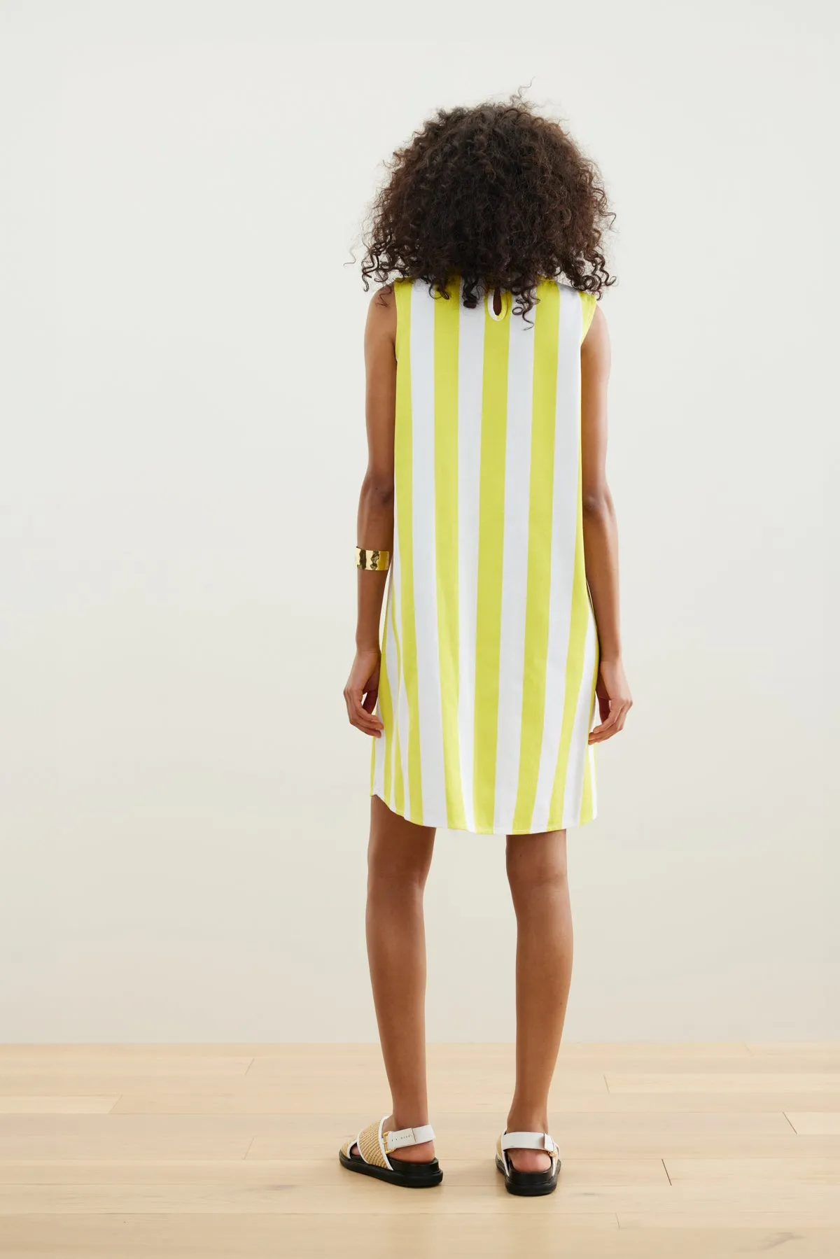Binny Central Markets - Yellow