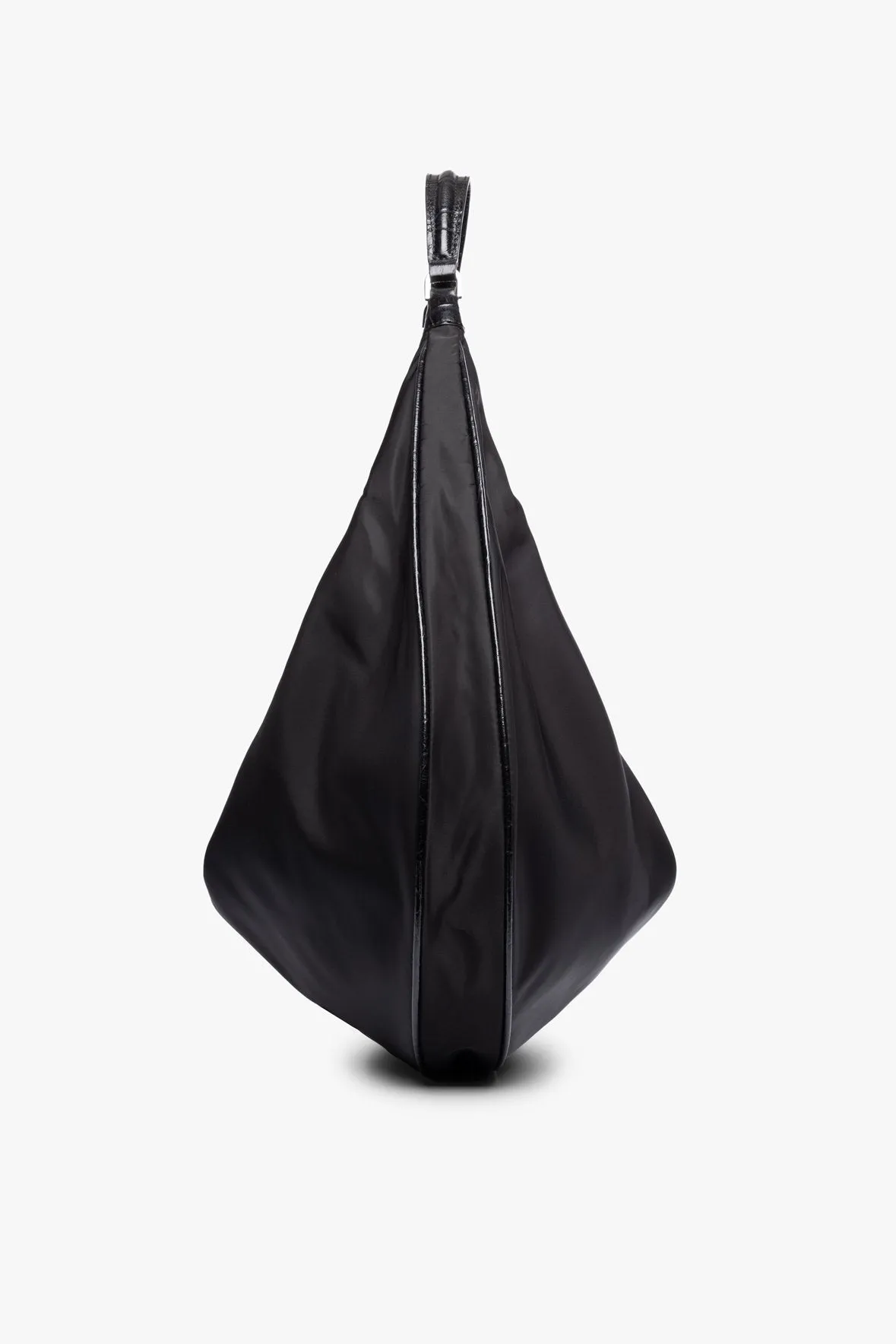 LARGE NYLON SASHA BAG | BLACK