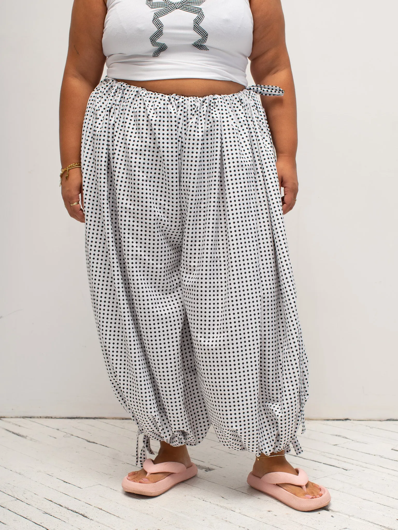 makmak - Polka Dot Bloomer Pants (S-4X)